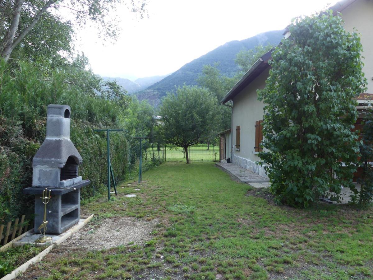 Chalet Les Myosotis Le Bourg-dʼOisans المظهر الخارجي الصورة